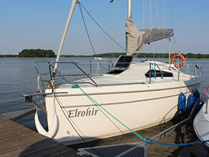 Jacht Laguna 25 do czarteru na jeziorze Jeziorak
